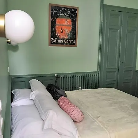 Cosy Aix Apartment